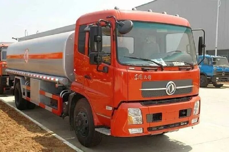 泰州到昌都地區(qū)卡若區(qū)貨運公司